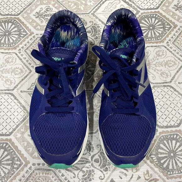 New Balance Blue Women's Sneakers - Picture 2 of 8